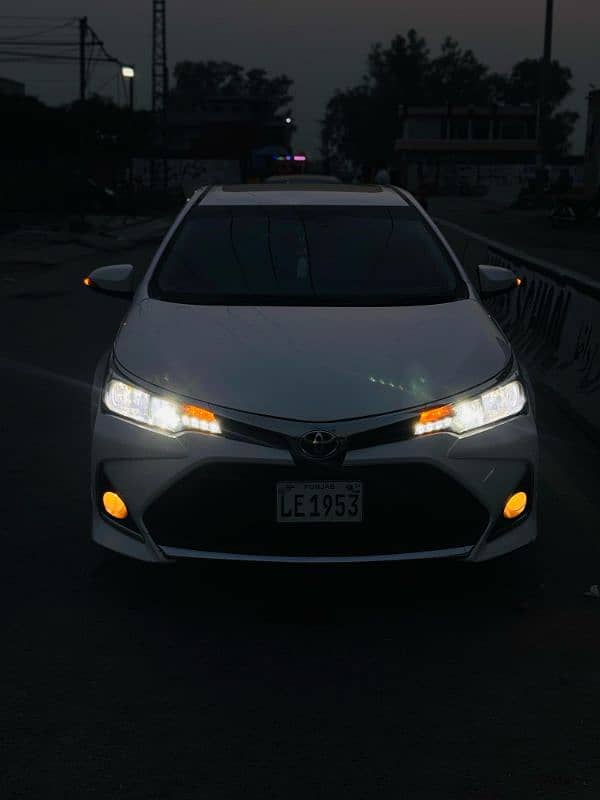 Toyota Altis Grande 2014 14