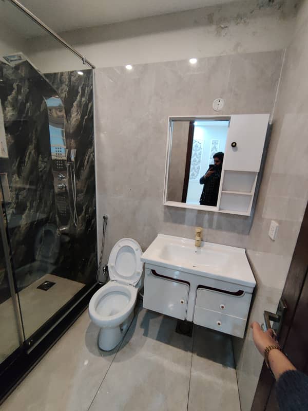 5 MARLA BRAND NEW HOUSE FOR SALE IN EDEN BOULEVARD COLLEGE ROAD LAHORE. 5