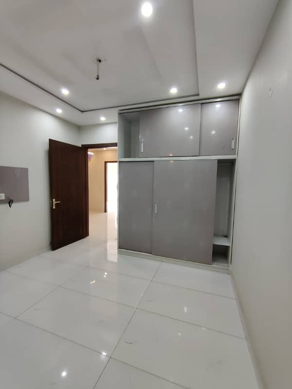 5 MARLA BRAND NEW HOUSE FOR SALE IN EDEN BOULEVARD COLLEGE ROAD LAHORE. 15