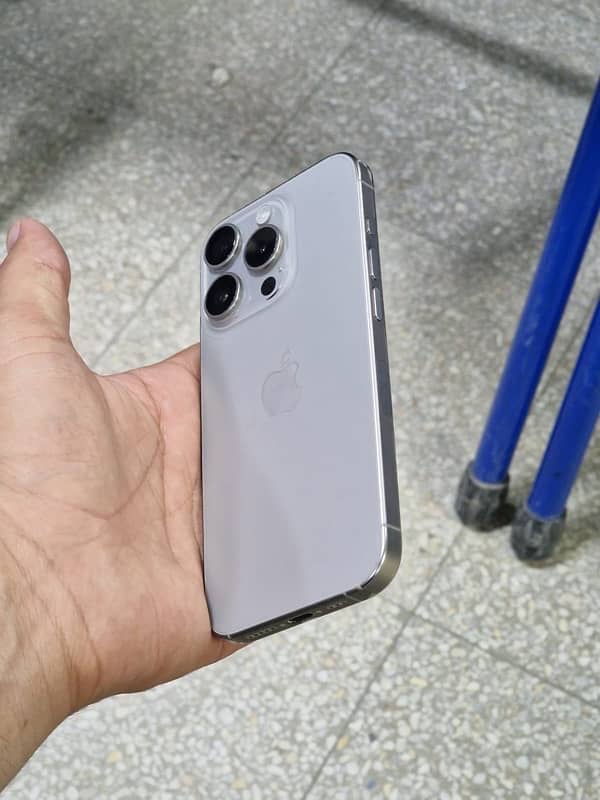 iphone 15 pro jv 2