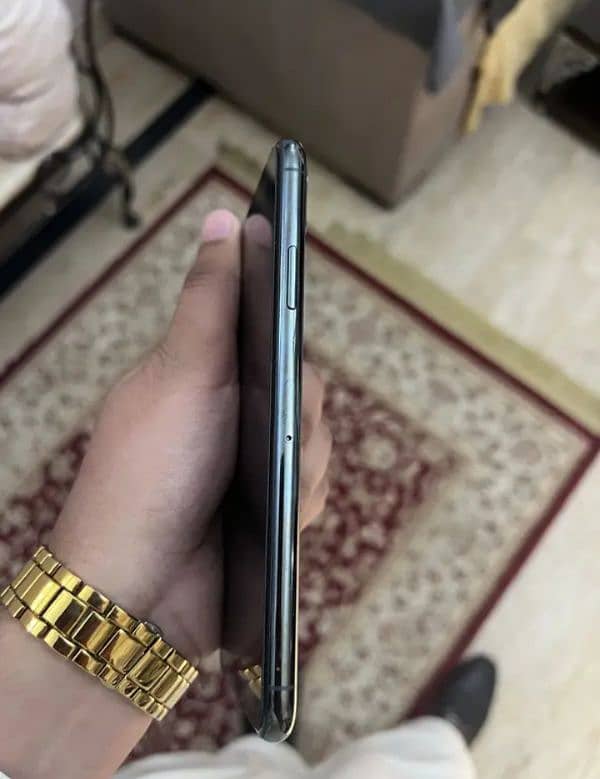 Iphone 11 pro max factory 10/10 3