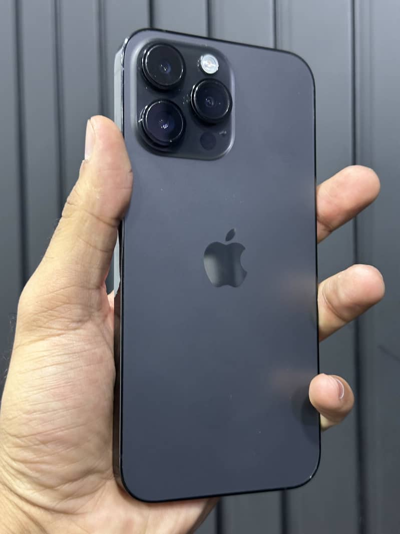 Iphone 14 pro max LLA non pta jv with box 1