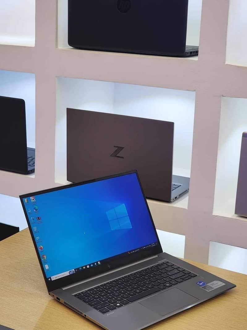 -Hp ZBOOK STUDIO (G7) CORE I7 10th GENERATION (32/512/4gb GPU T1000) 12