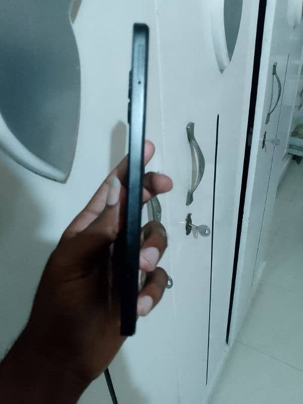 Redmi 12 8/128 3