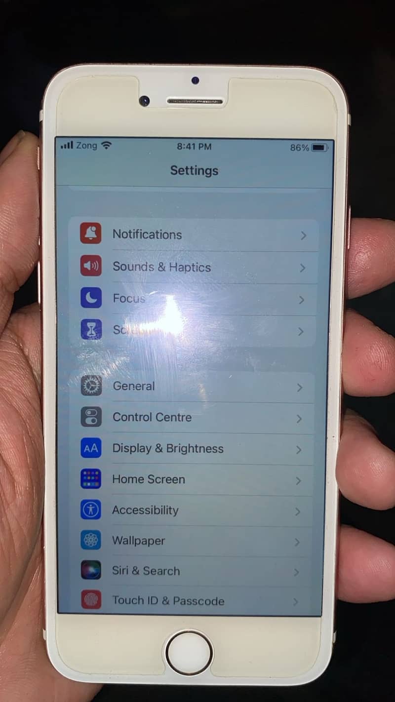 Apple iPhone 7 1
