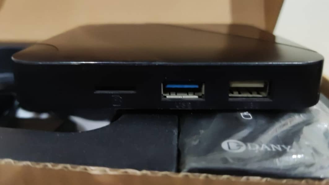 Dany Amaze Ax-100 android box 4/32 for sale 4