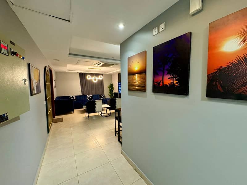 Luxury 2 Bed Flat Gold Crest Mall • 7