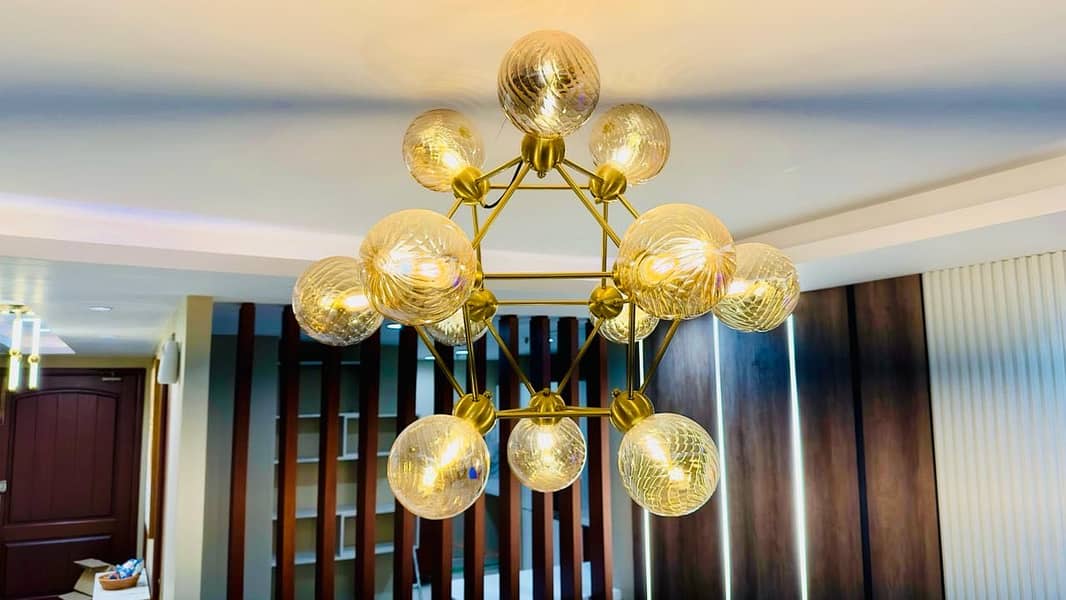 Luxurious 1 Bed Apartment Gold Crest Mall . 14