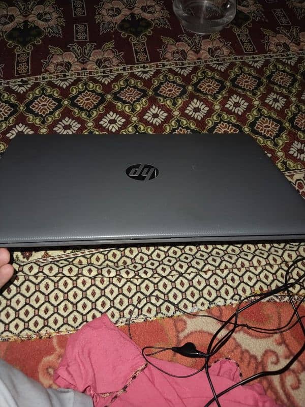 hp laptop core i3 /7th generation  8GB Ram whatsapp 03364782919 1
