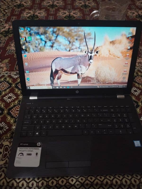 hp laptop core i3 /7th generation  8GB Ram whatsapp 03364782919 6