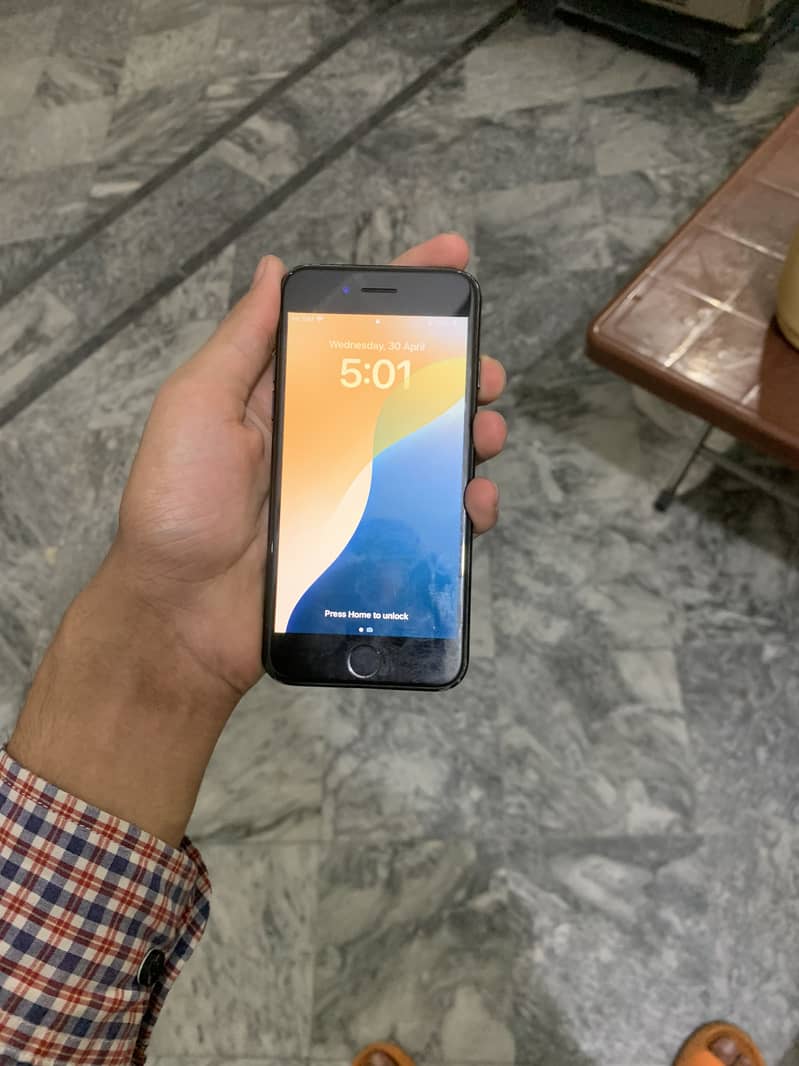 IPhone SE 2nd generation Factory unlock 0