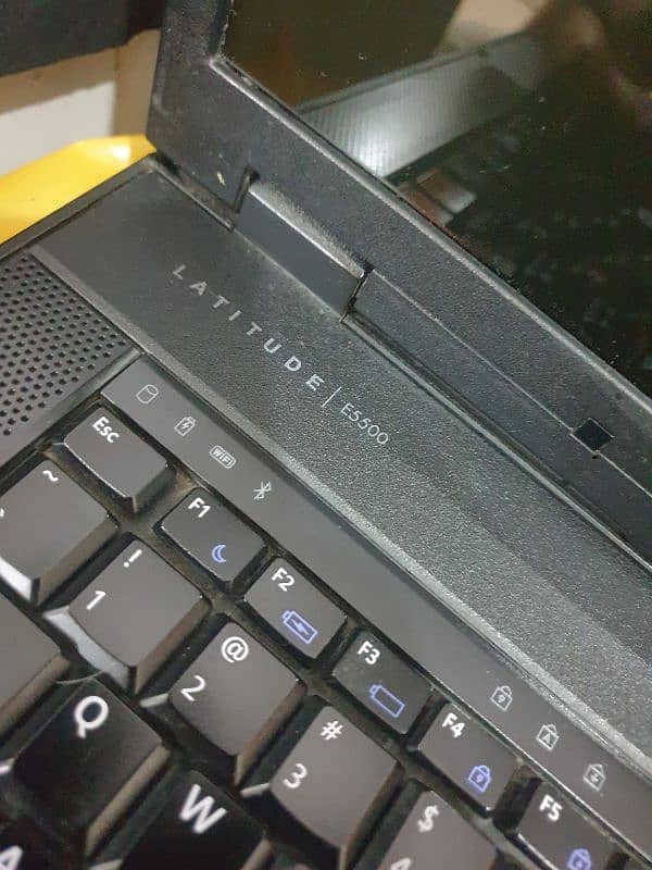 Dell Laptop for sale condition 10/10 best for movies and office work. 1