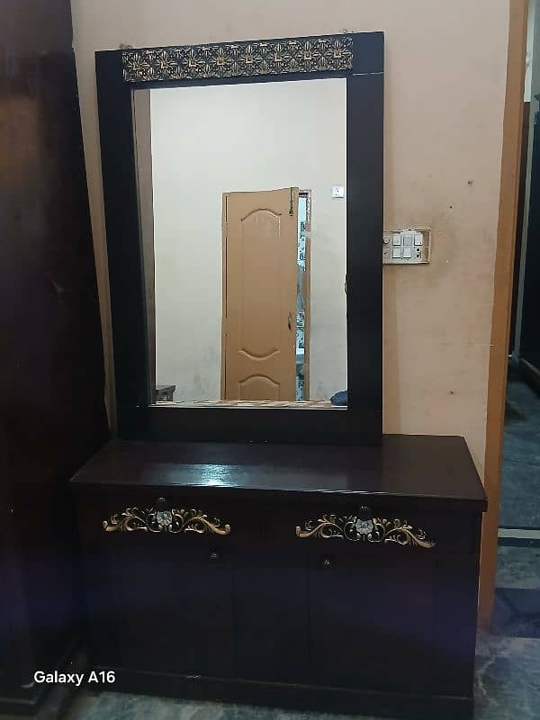 Wood bed and site table and also dressing 5