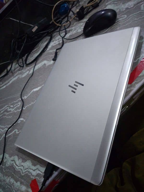 Elitebook 840 g5 touch screen 1
