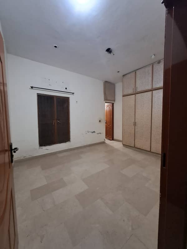 1 Bed Flat Is Available For Rent 0