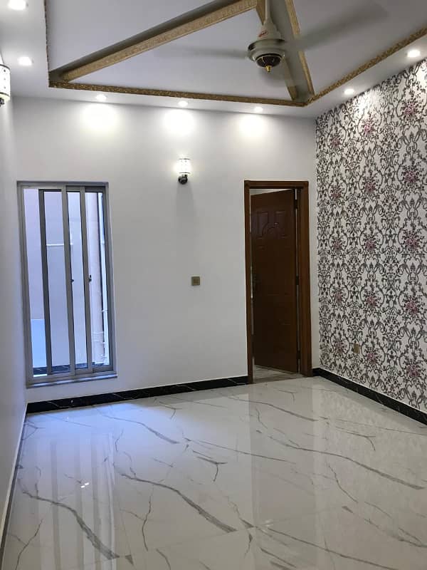 10 Marla Ground Floor For Rent 3