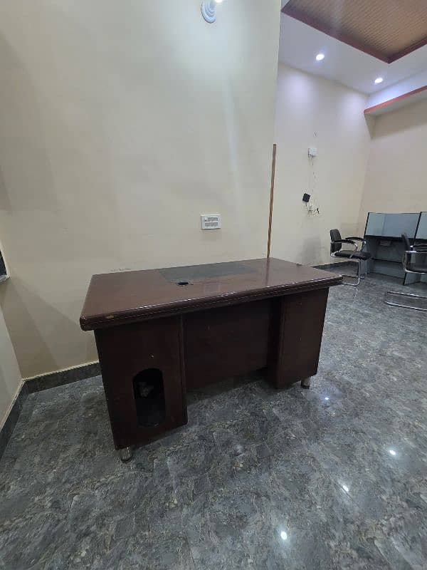 Office furniture for sale 4