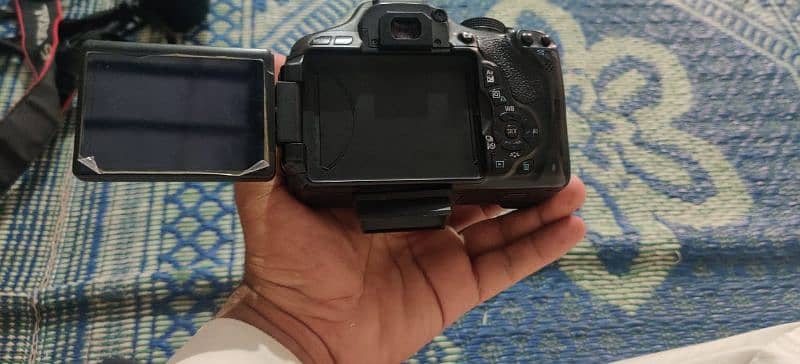canon 600dslr lush condition 6