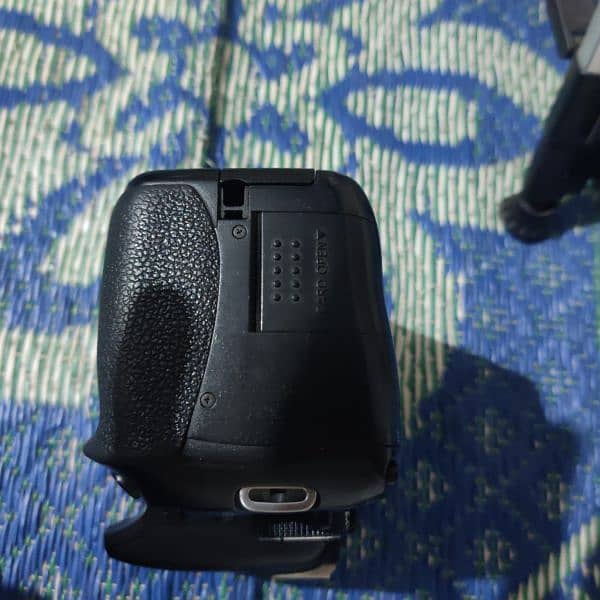 canon 600dslr lush condition 10