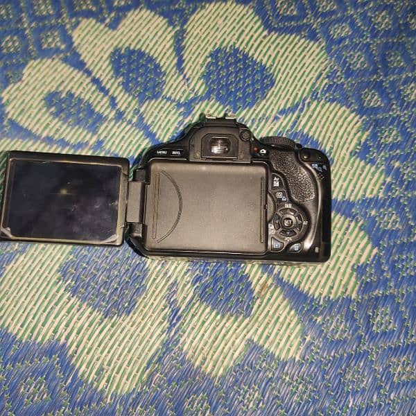 canon 600dslr lush condition 17