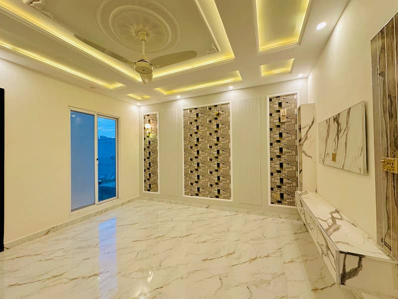 Newly Build Luxury Flats Is Available For Rent 4