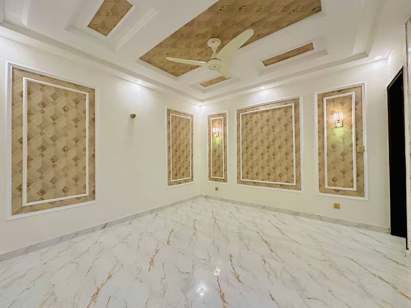Newly Build Luxury Flats Is Available For Rent 6