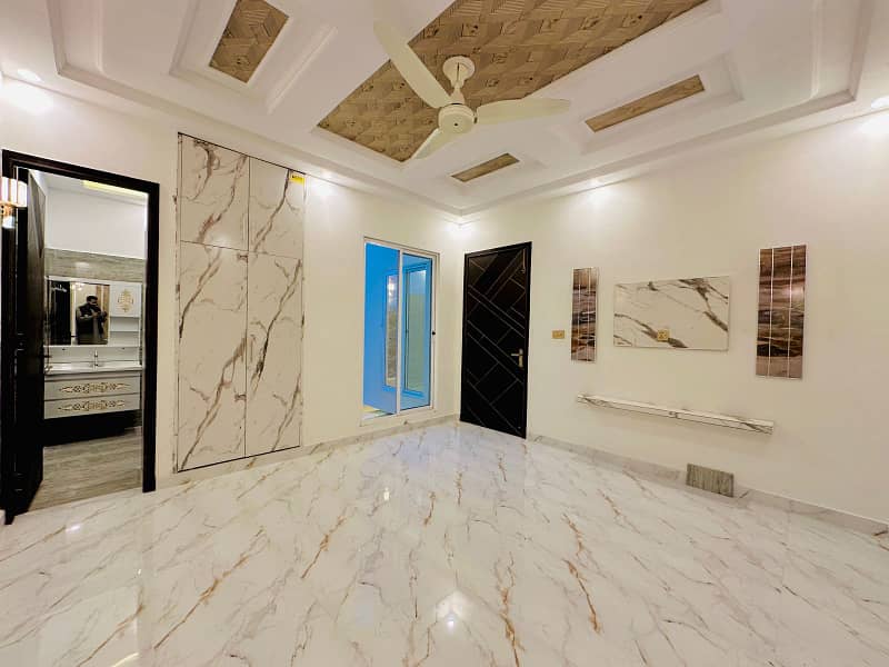 Newly Build Luxury Flats Is Available For Rent 8