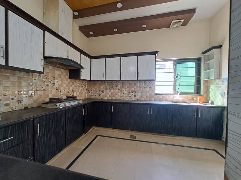 10 Marla Upper Portion Is Up For Rent 2