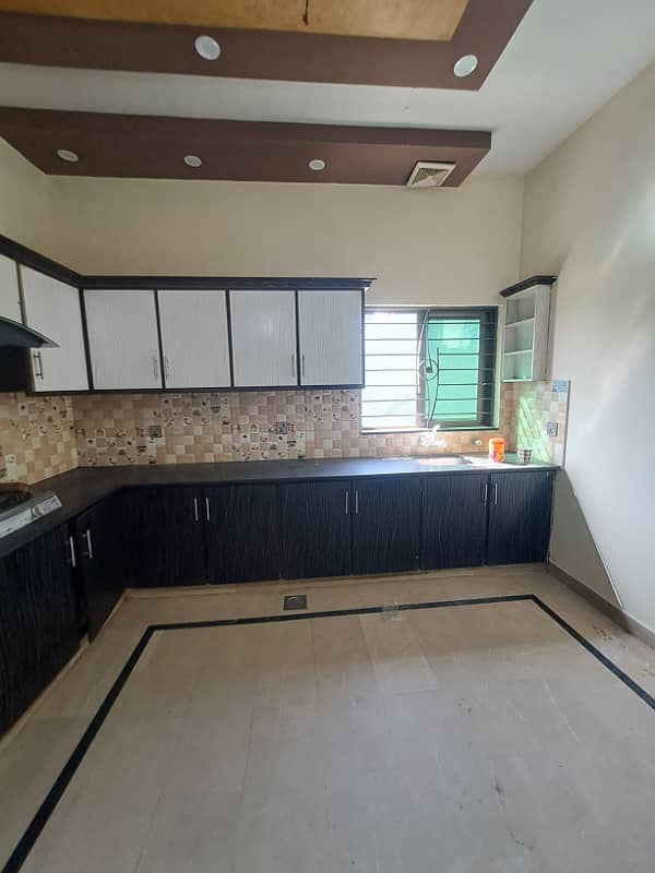 10 Marla Upper Portion Is Up For Rent 3