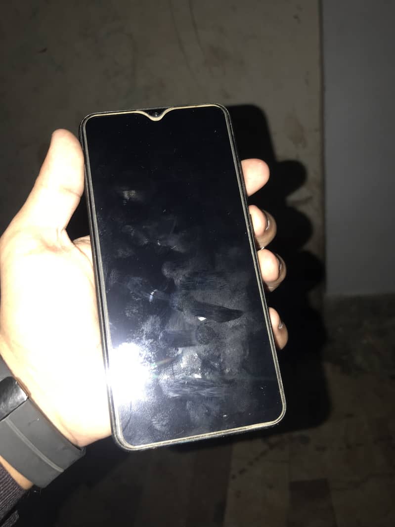 ViVo Y1s 2gb 32gb all pta aproved 1