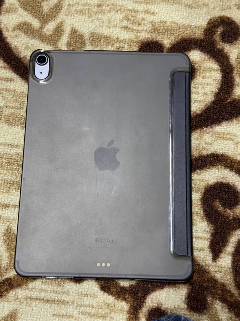 IPad Air 5th Gen M1 Chip 64GB Purple Cellular 0