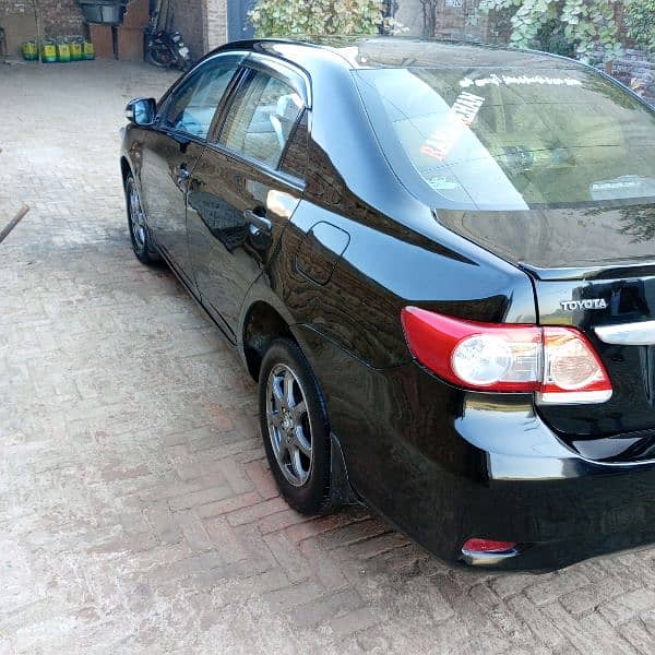 Toyota Corolla GLI 2012 6