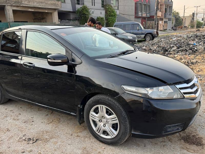 Honda City IVTEC 2016 Genuine family used 4