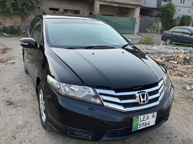 Honda City IVTEC 2016 Genuine family used 5