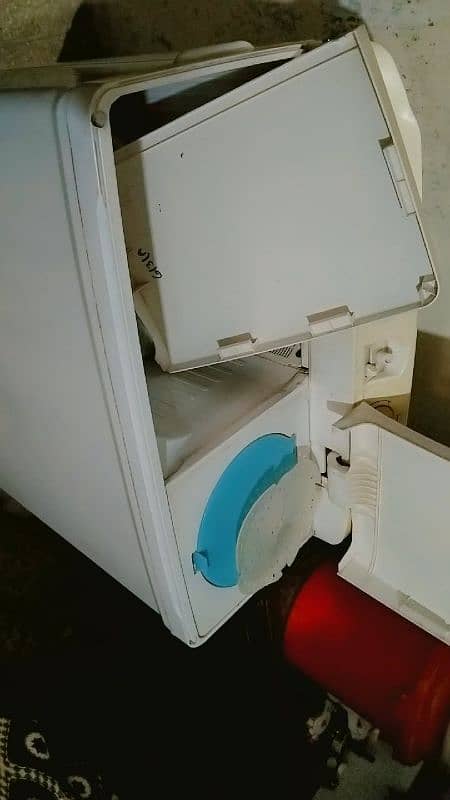 dawlance washing machine with dryer 4