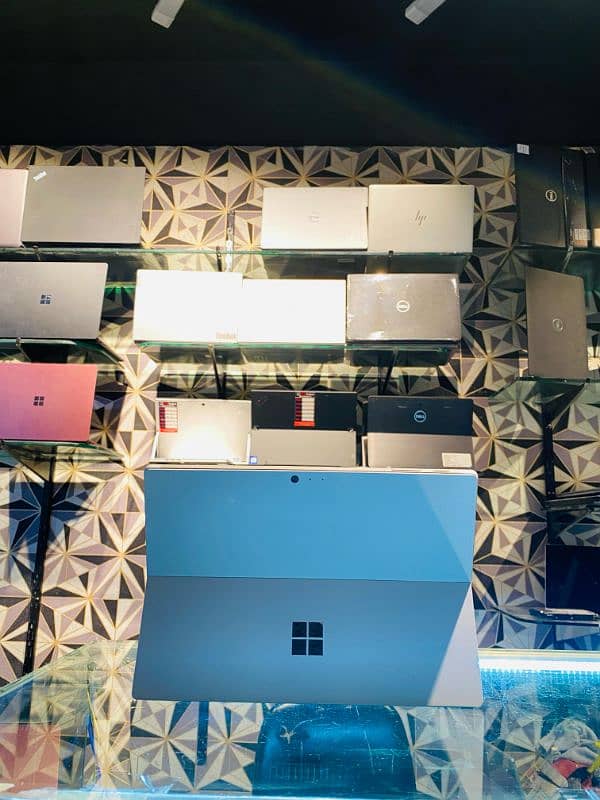 Microsoft Surface Pro 5 | i7-7th | 8/256 | 12.3" | COD All over PAK 19