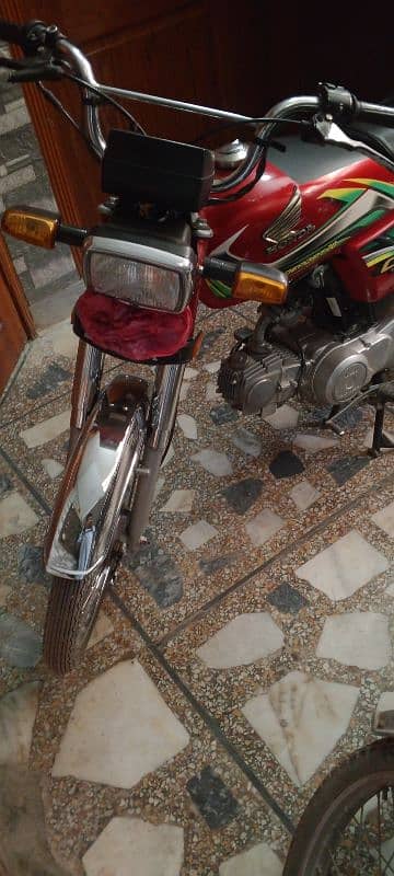 03135423227 full ok bike ha koi kam ni ha tyer new ha 1