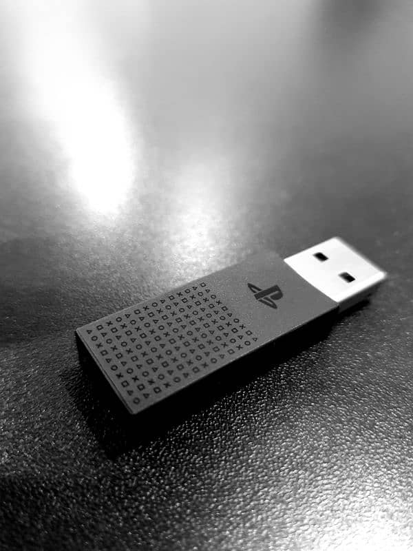 Playstation Link USB Adapter for Playstation Pulse Elite WL Headset 4