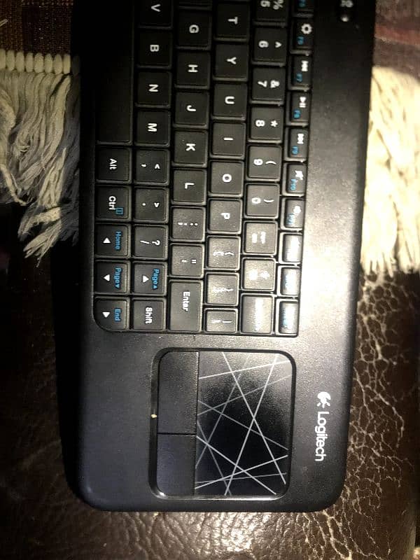 Bluetooth keyboard a week used only 0