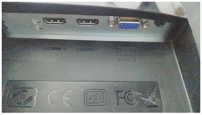 BenQ 22-inch LED LCD Monitor for Sale - 2 HDMI Ports + VGA 2
