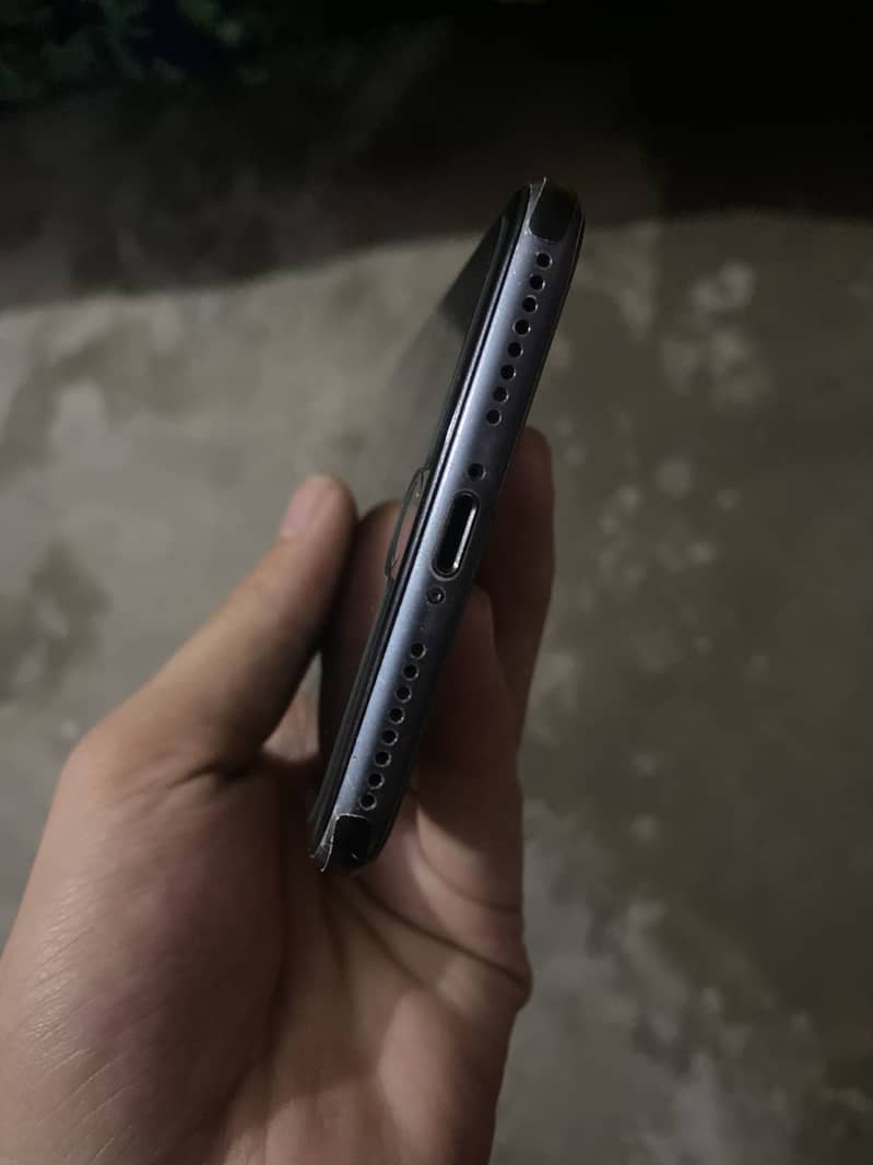 Iphone 8plus 64Gb Officially Pta approved 3