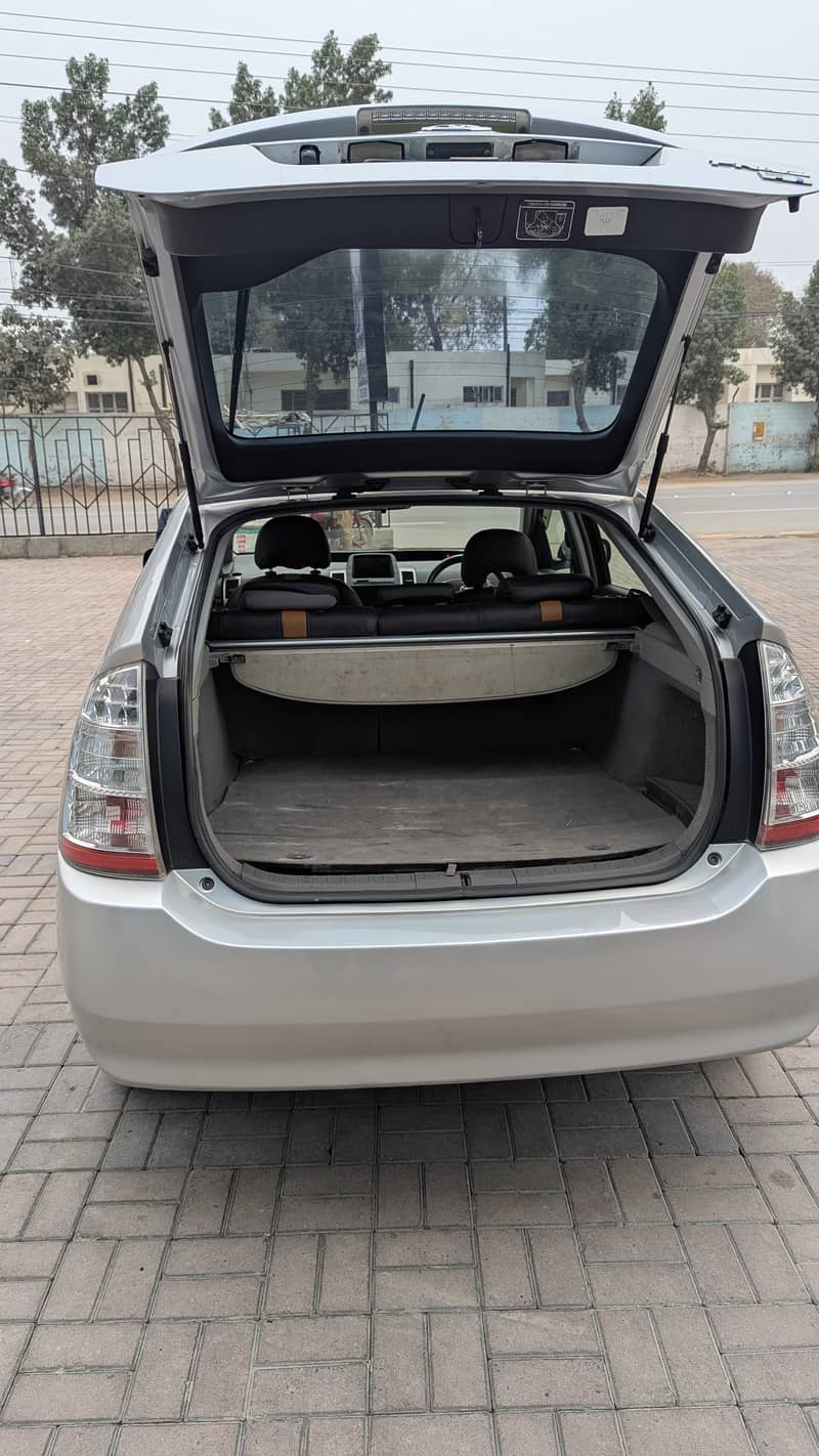 Toyota Prius 2011/2014 4