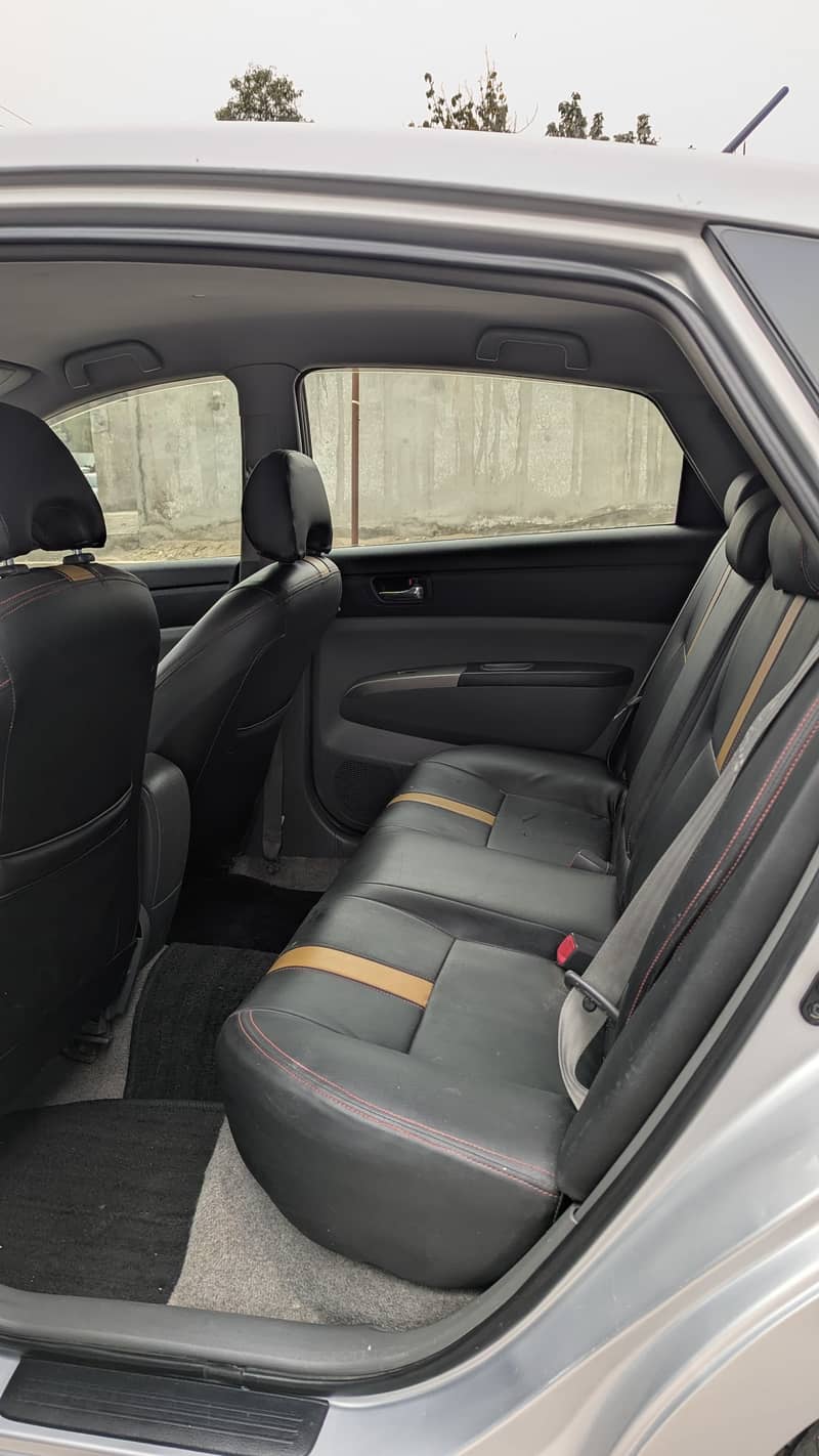 Toyota Prius 2011/2014 9