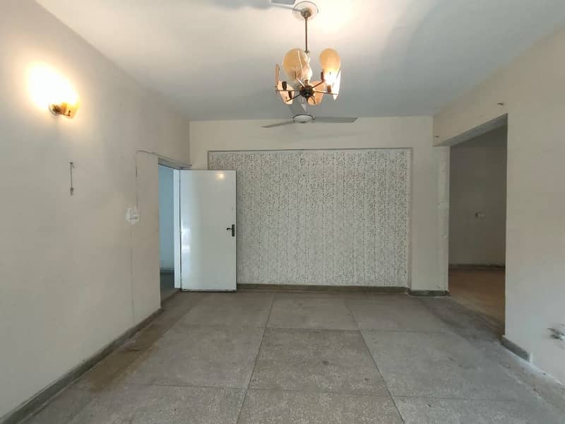16-Marla 4-BedRoom's Upper Portion Available For Rent. 0