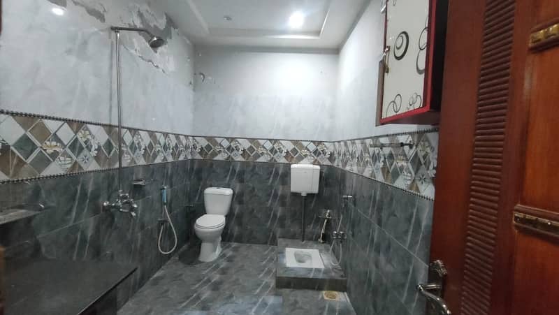 12 Marla 2nd Floor, Tile Flooring, Portion Available For Rent 2