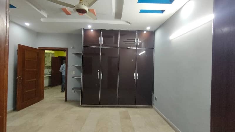 12 Marla 2nd Floor, Tile Flooring, Portion Available For Rent 6
