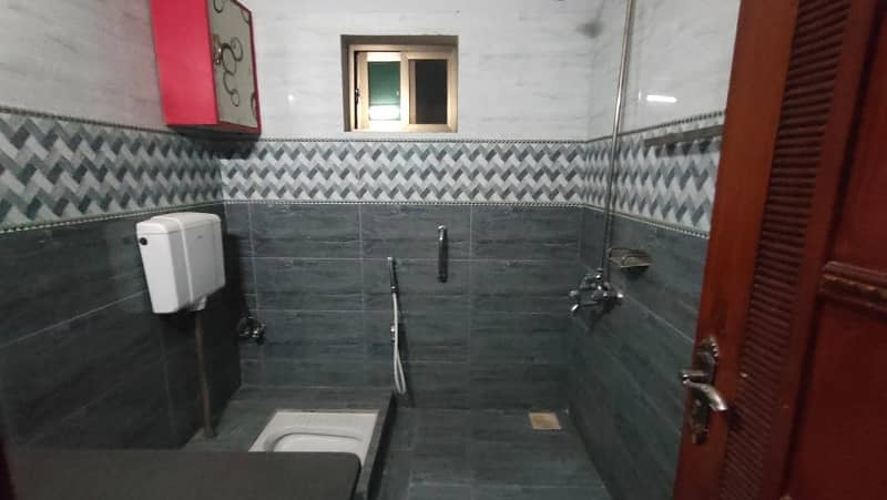 12 Marla 2nd Floor, Tile Flooring, Portion Available For Rent 7