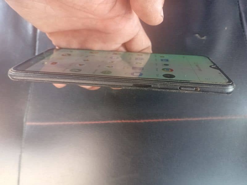 One Plus 6t 8gb 128gb dual sim genuine condition 2