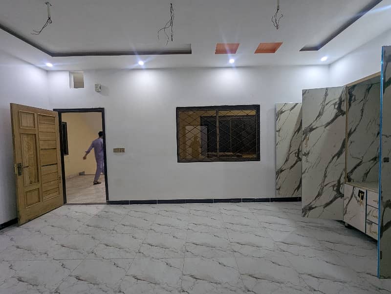 2-Bedroom Semi Commercial Apartment Available For Rent. 1