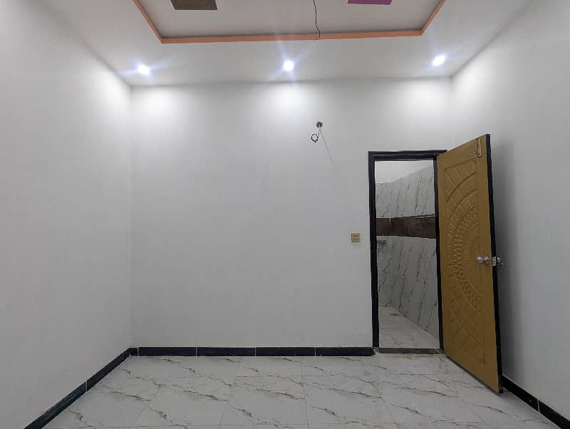 2-Bedroom Semi Commercial Apartment Available For Rent. 10